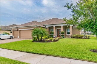 621 Rosemary Cir, Bradenton, FL 34212