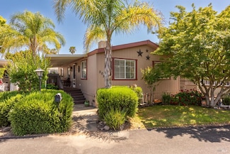 303 Robert Way, Napa, CA 94558