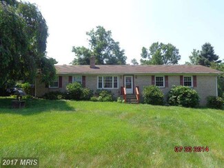 4811 Round Hill Rd, Frederick, MD 21702