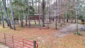19012 Nottingham St, New Caney, TX 77357