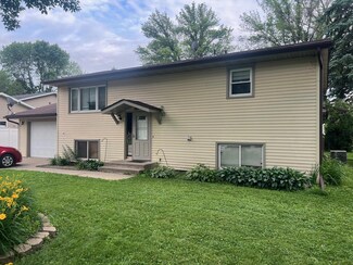 1101 Mitchell Dr, Faribault, MN 55021