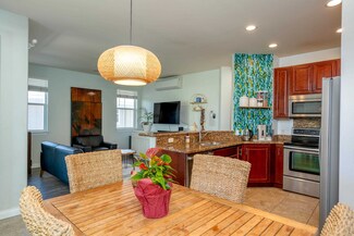 32 Hune One Ln Unit 5-203, Kihei, HI 96753