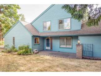 16404 NE Fargo St, Portland, OR 97230