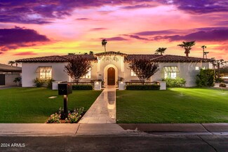 901 Torreon Dr E, Litchfield Park, AZ 85340