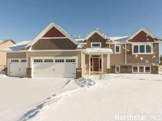 22505 22505 Zion Pkwy NW, Oak Grove, MN 55303