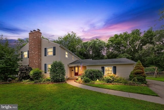 320 Randle Ct, Cherry Hill, NJ 08034