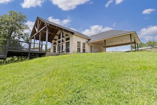 319 An County Road 4020, Palestine, TX 75803