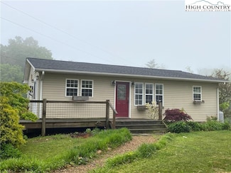 417 Will Vannoy (Upper Level) Rd, West Jefferson, NC 28694
