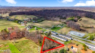 2201 Cherokee Rd, Johnson City, TN 37604