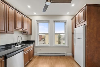 46 Breed St Unit 2, Boston, MA 02128