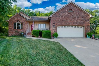 813 E Southcrest Ct, Derby, KS 67037