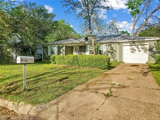 512 Grant Cir, Fort Worth, TX 76108