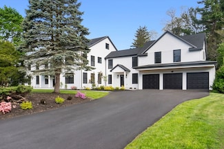 6 Robandy Rd, Andover, MA 01810