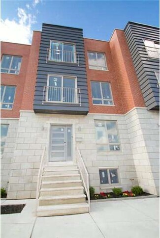 609 Poplar St, Philadelphia, PA 19123