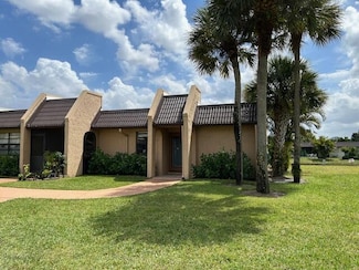 114 Lake Nancy Dr Unit 114, West Palm Beach, FL 33411