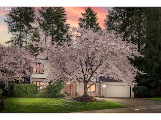 16181 Parelius Cir, Lake Oswego, OR 97034