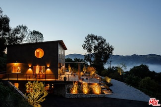 225 Powderhorn Ranch Rd, Topanga, CA 90290