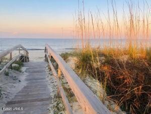 4 Cedar Reef Dr Unit B206, Saint Helena Island, SC 29920