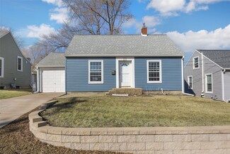 725 Memorial Dr SE, Cedar Rapids, IA 52403