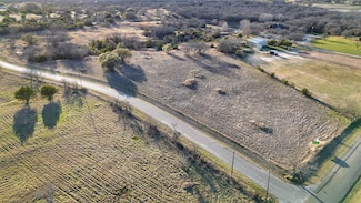 7922 Boswell Ct, Lipan, TX 76462