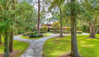 9257 Shady Crest Ln, Tallahassee, FL 32312