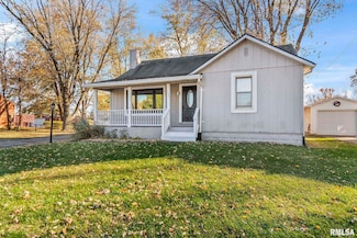 1206 Rutledge St Unit 1, Pawnee, IL 62558