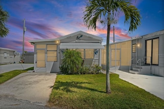 26 Montego Dr Unit A, Palmetto, FL 34221