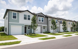 521 Madison Dr, Davenport, FL 33837