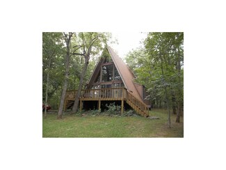 26 Mystery Ln, Linn Valley, KS 66040