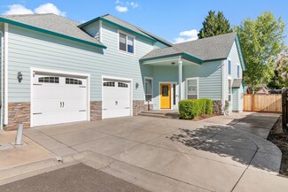 974 Covington Ct, Central Point, OR 97502