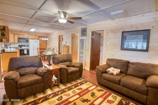 2129 Chevelon Rd, Overgaard, AZ 85933