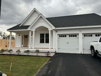 35 Evergreen Dr, Auburn, NH 03032