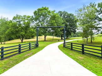 6899 Old Mill Creek Rd, Nunnelly, TN 37137