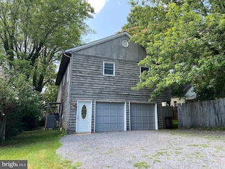 20 N Calhoun St, Warrenton, VA 20186