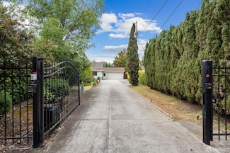 2108 Isabelle Ave, San Mateo, CA 94403