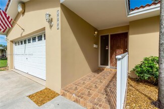 1271 Meadowlark Ave, Miami Springs, FL 33166
