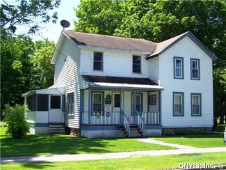 25 W Pleasant St, Hamilton, NY 13346