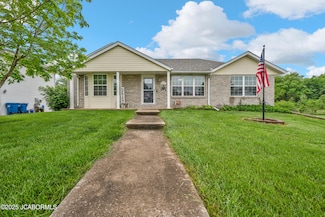 3923 Liverpool Dr, Jefferson City, MO 65109