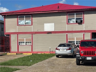 1248 Aberdeen Dr, Harvey, LA 70058