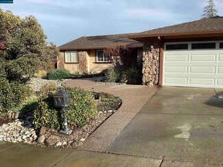 151 Versailles Place, Pittsburg, CA 94565