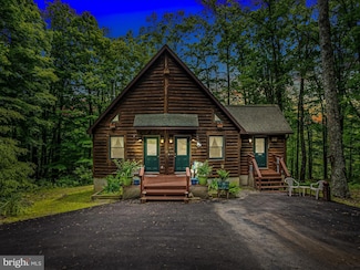 17 Mountainside Loop, Berkeley Springs, WV 25411