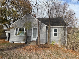 7349 Red Arrow Hwy, Watervliet, MI 49098