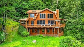 1933 Laurel Ridge N, Maggie Valley, NC 28751