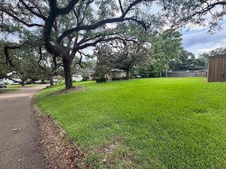 1958 Lake Hills Pkwy, Baton Rouge, LA 70808