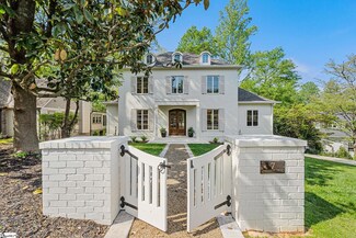 7 Waccamaw Cir, Greenville, SC 29605