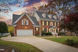 2812 Combe Hill Trail, Raleigh, NC 27613