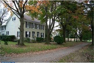 485 Sharp Rd, Avondale, PA 19311