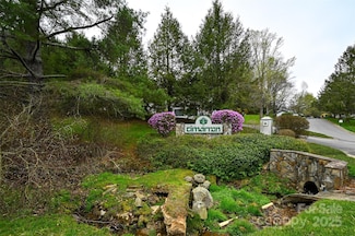 202 Cheyenne Ct, Asheville, NC 28803
