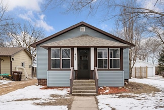 408 Angel Ave SW, Watertown, MN 55388