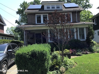 125 Fairview Ave, Staten Island, NY 10314